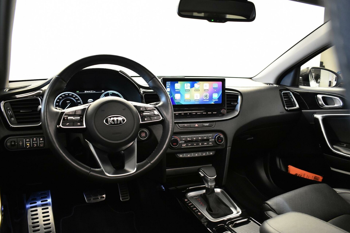 Kia-Xceed-6