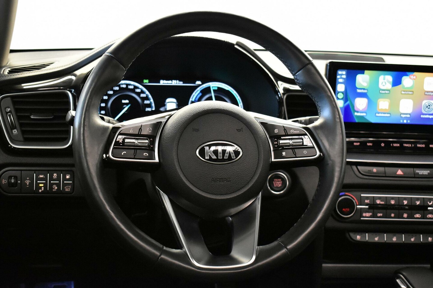 Kia-Xceed-7